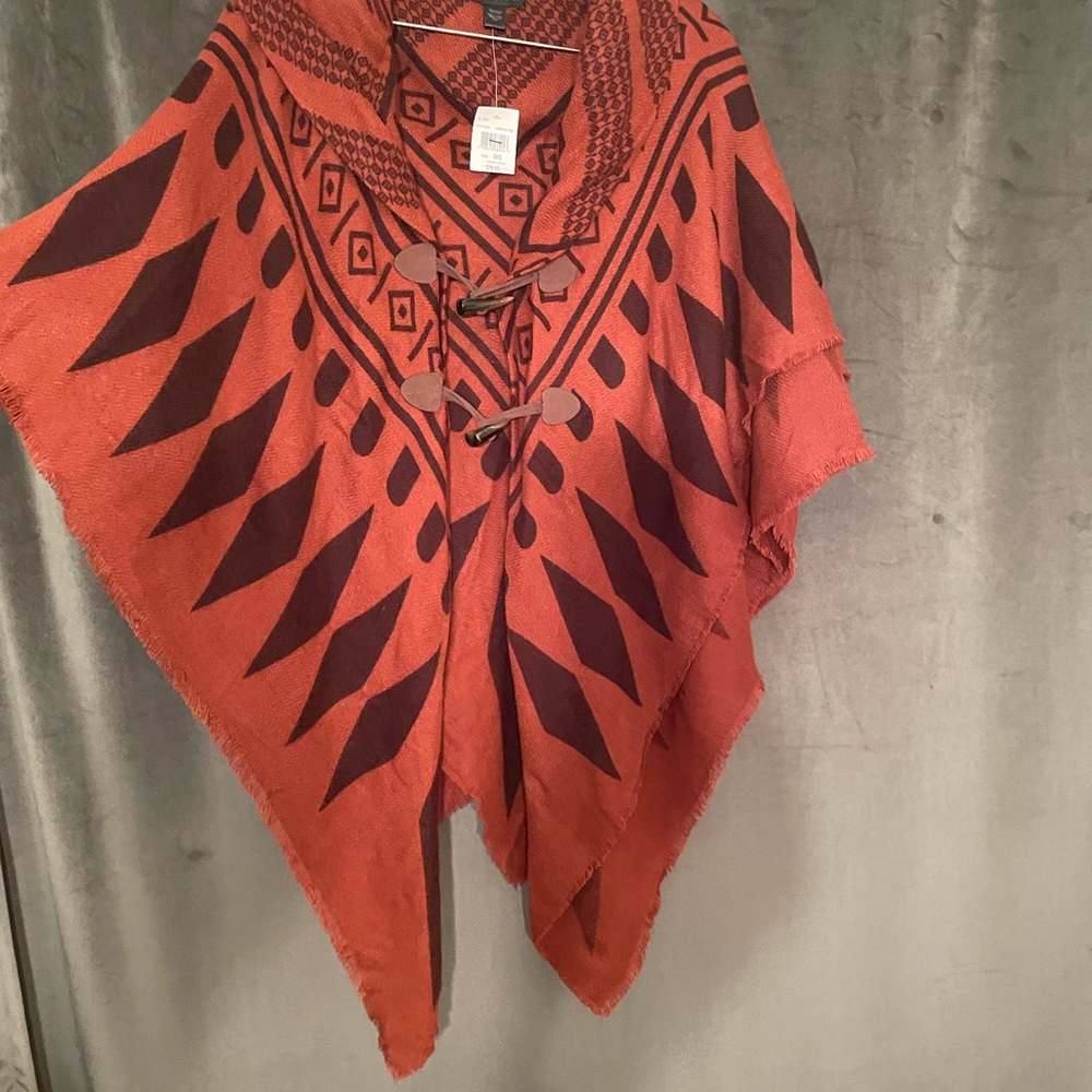 Saks Fifth Avenue shawl/wrap - Picture 7 of 10